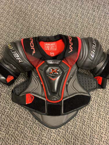Used Once Vapor 1X Lite Shoulders