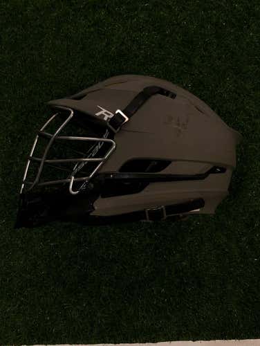 Gray Cascade R