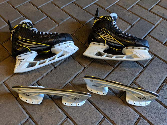 CCM Super Tacks  Senior Size 8D with Tuuk Edge Trigger Holders