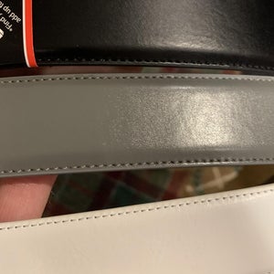 Brand New Greg Norman Adjustable “Click” Leather Belts