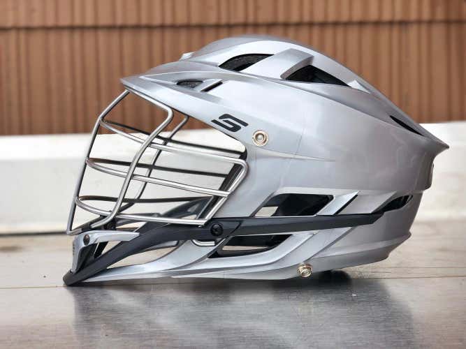 (NEW) Grey Cascade S Helmet