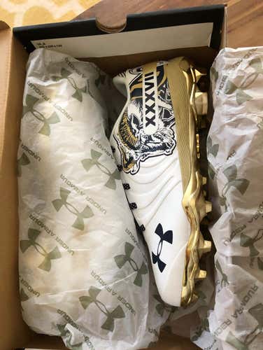 Naval Academy Navy Midshipmen Goat UA Team Nitro Men Size 9.5