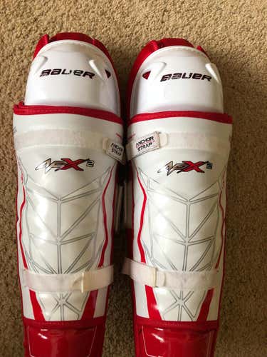 Bauer Vapor APX2  Senior - Size 16"