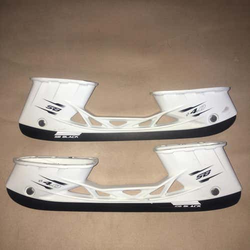 CCM SB +4.0 Holders And Black Steel (Used Once)