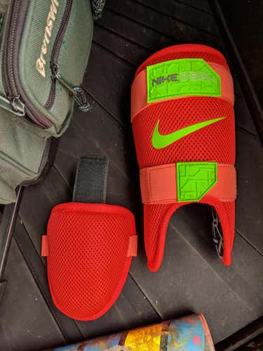 Nike Batter Leg Guard w/ removable toe guard