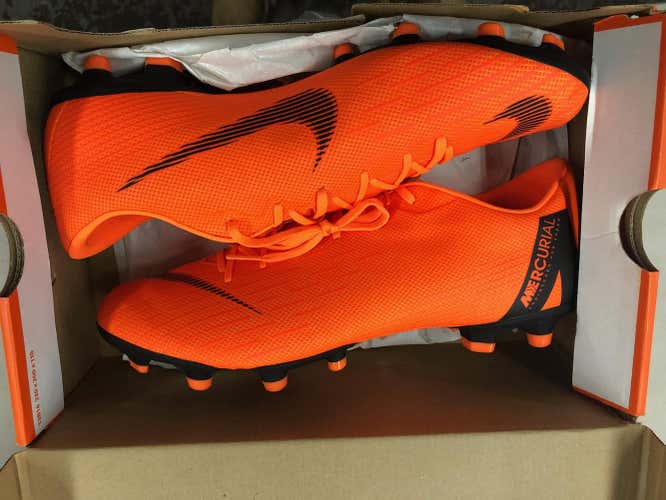 Nike Vapor 12 Academy MG Cleats - Men's Size 11.5