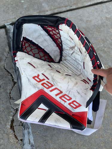 Bauer NXG Glove