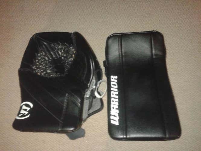 Warrior Goalie Glove & Blocker Regular Senior G4 Trapper GT Blocker