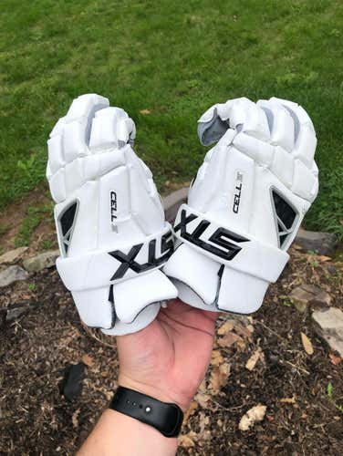 Brand New Cell 4 Gloves 13’