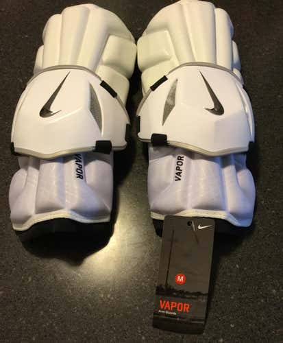 NEW Med Nike vapor Arm Pads