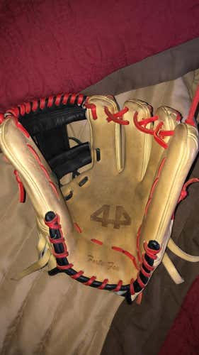 44 Pro Signature Series 11.5