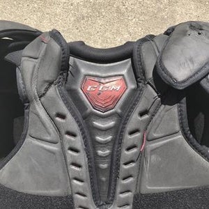 Used CCM RBZ shoulder Pads Sr Small
