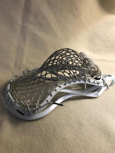 Used Under Armour Command. Mid Pocket