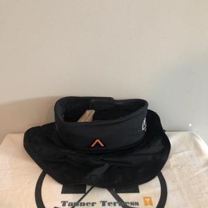 Aegis Interceptor Neck Guard Senior Medium D3O
