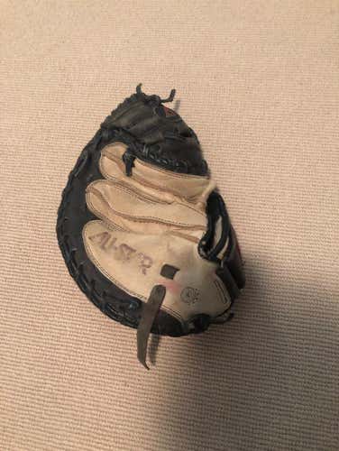 All Star Catchers Mitt USED. Nicely Broken In