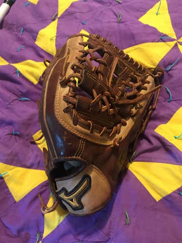 Mizuno Classic