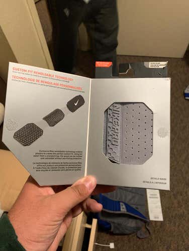 Nike Hitting & Fielding Wrist Guard