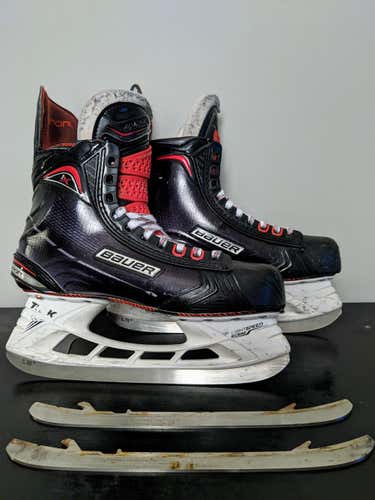 Bauer Vapor 1X 2.0  Senior Size 8