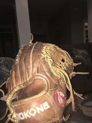 Nokona classic walnut w-1150