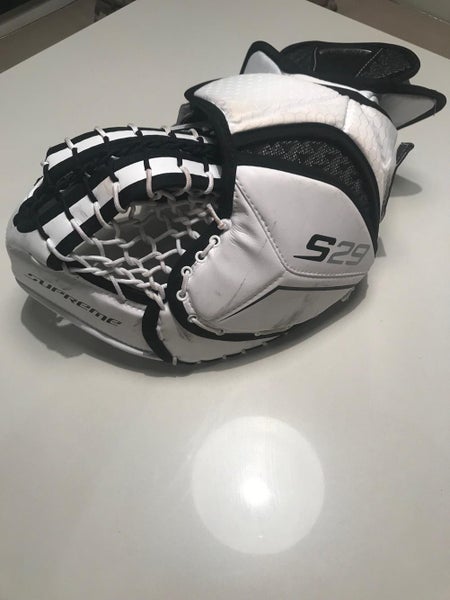 Bauer Supreme S29 Regular Senior goalie glove, white/black