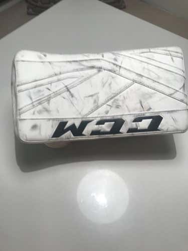 CCM P2.9  Regular Intermediate Blocker, white