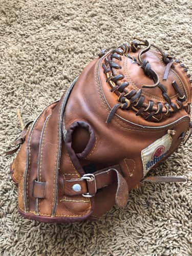 nokona catchers mitt