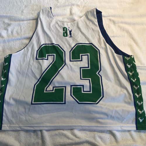 Mavericks Pennie