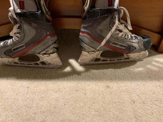 Used Bauer Vapor 7.0 Skates