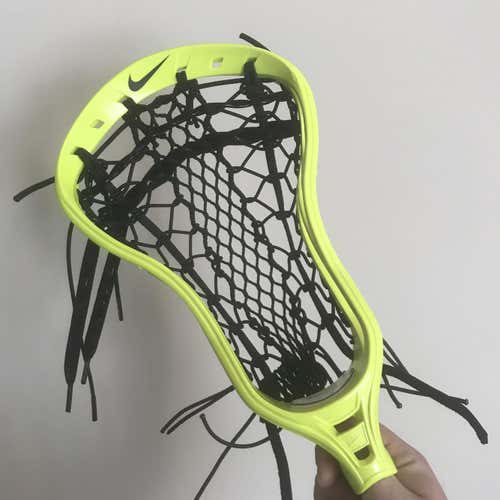 Nike LakotaU VOLT w/BLACK Hybrid Trad
