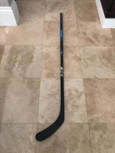 Bauer Nexus Team Stick Right Handed