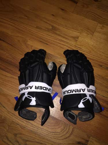 Under Armour Command Pro lacrosse gloves