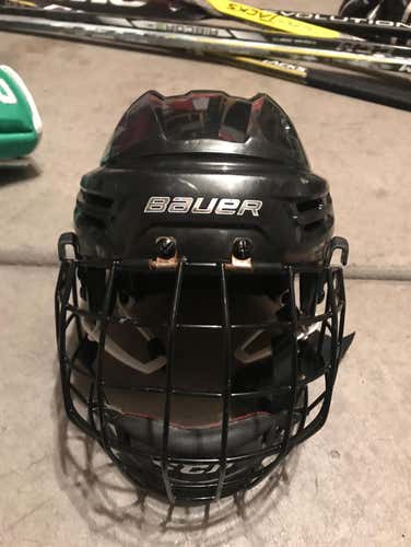 Black bauer reakt with black cage