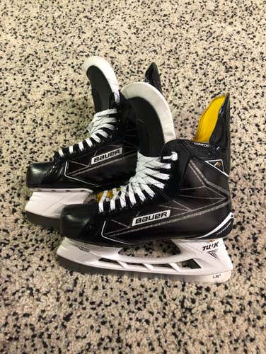 NEW Bauer Supreme 1S Senior Hockey Skates