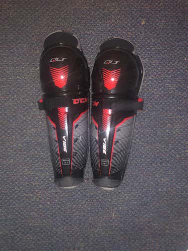 CCM QLT Vibe 14” Shin Guards *BRAND NEW*