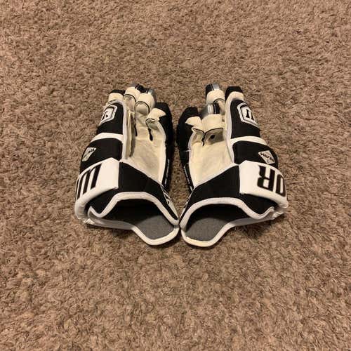 Warrior Remix “Los Angeles” Hockey Gloves
