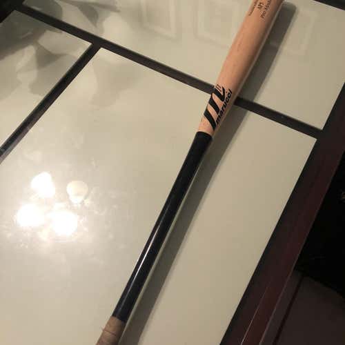 33” Marucci AP5 (only used once)