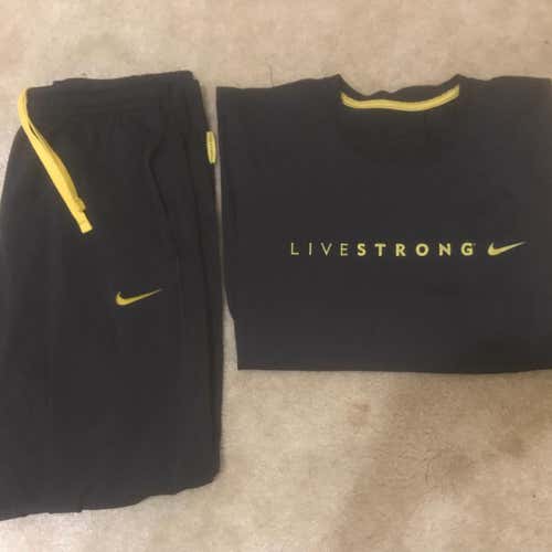 Nike Livestong Dri-Fit Tee+Trackpant
