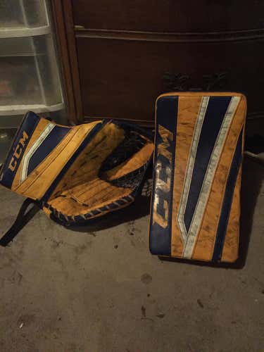 CCM Eflex 2 Glove & Blocker Regular Senior