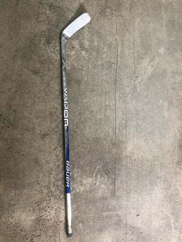 NCAA Yale Bauer Hockey Stick