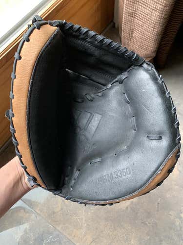 New Adidas Adult Catcher’s Mitt Right Hand Throw (Very Negotiable)