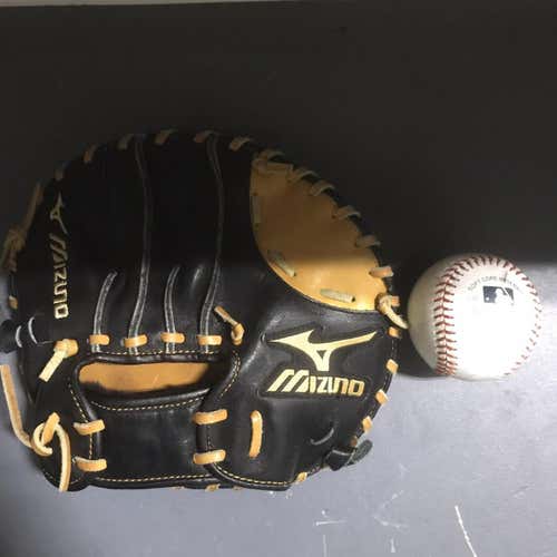 Mizuno Training Glove