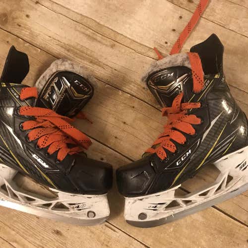 CCM tacks 4032 Youth Size 1
