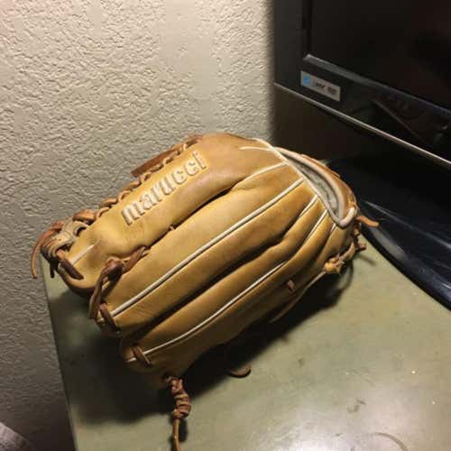(willing To Negotiate) Marucci Honor The Game Series Outfield Glove