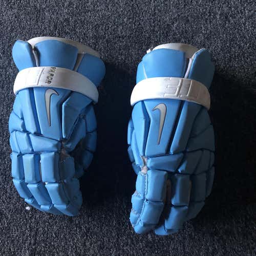 Nike Vapor Elite Gloves Carolina