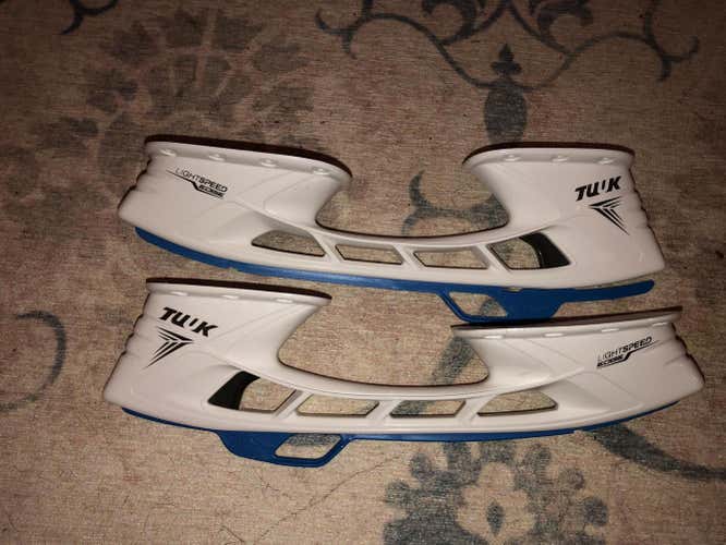 (2) Tuuk lightspeed edge holders size 12 (306)