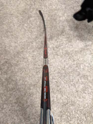 Bauer Vapor 1X Lite Stick - Senior Right (R) - P28 77 Flex