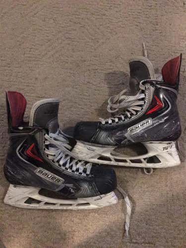 Used Pro Stock Bauer Vapor APX2 Skates Size 7
