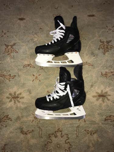 True Hockey Skates
