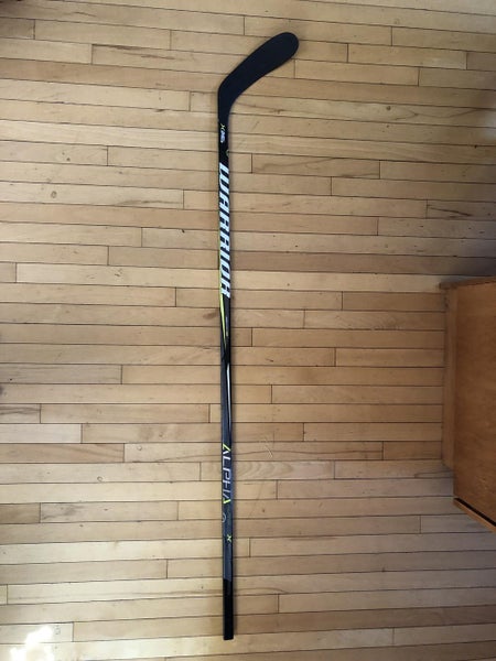 2 Pack - Warrior Alpha QX Pro - RH - 95 flex- Yakupov curve - Pro Stock NCAA return