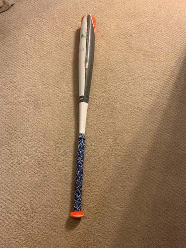 Easton Mako